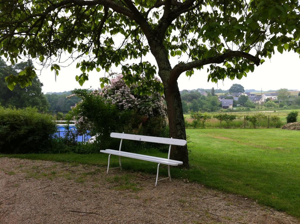 La Butte De Gohier Bed & Breakfast Blaison Exterior photo